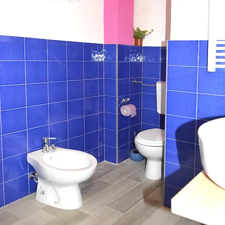 Flat Liberty Center Porta Susa, Reserved Parking Διαμέρισμα *