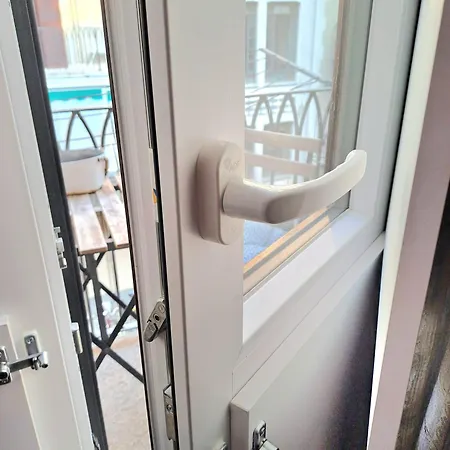 Flat Liberty Center Porta Susa, Reserved Parking Turim