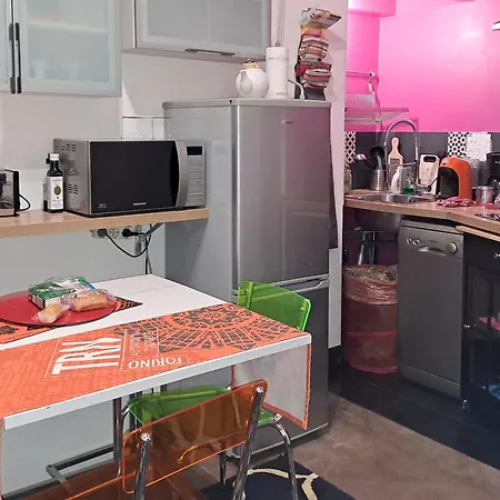 Flat Liberty Center Porta Susa, Reserved Parking *